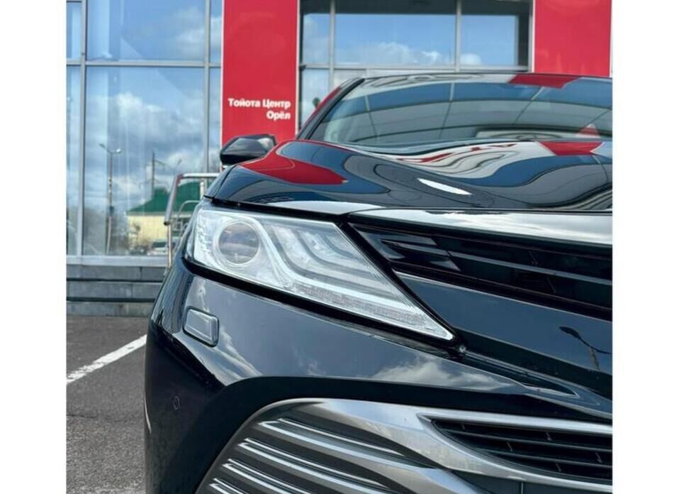 Toyota Camry, VIII (XV70) 2.5 AT (181 л.с.)