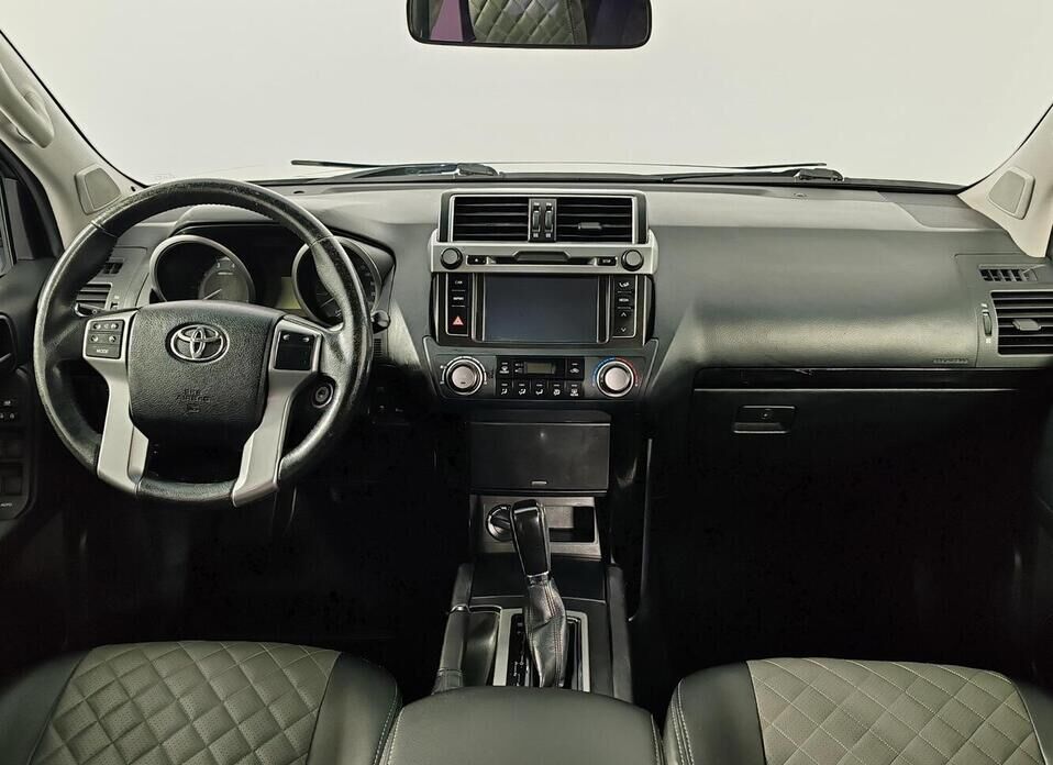 Toyota Land Cruiser Prado, 150 Series Рестайлинг 1 2.7 AT (163 л.с.) 4WD