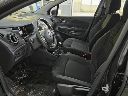 Renault Kaptur, 2019&nbsp;г., 54&nbsp;795&nbsp;км