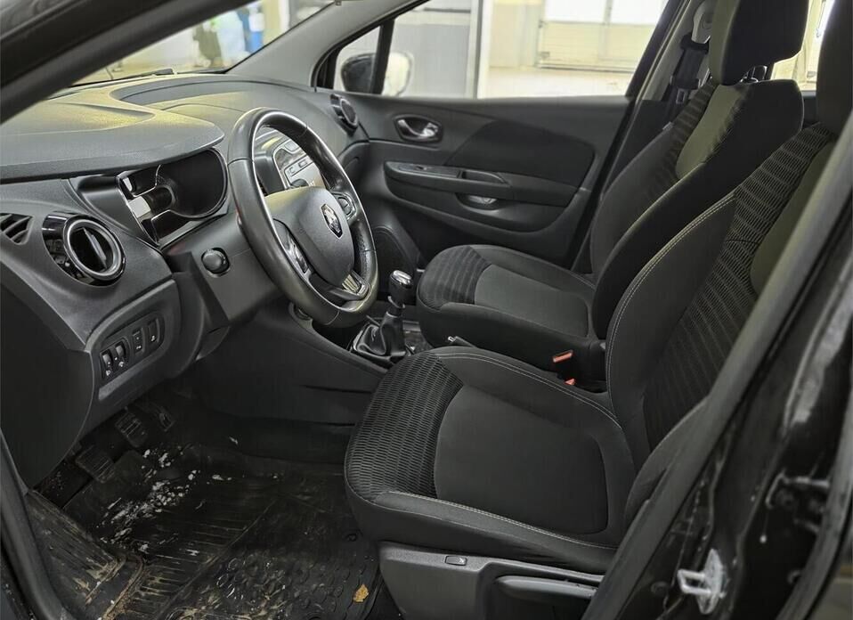 Renault Kaptur, I 2.0 MT (143 л.с.) 4WD