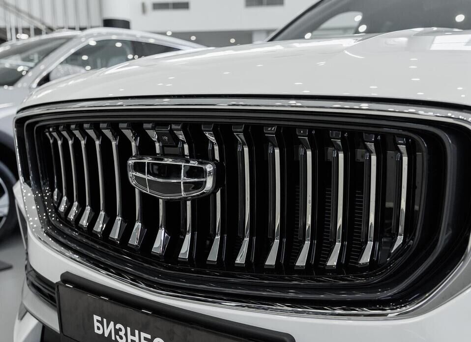 Geely Monjaro, I 2.0 AT (238 л.с.) 4WD