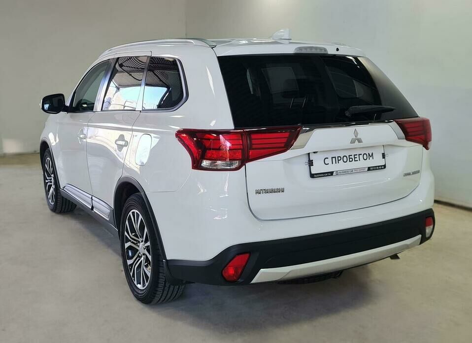 Mitsubishi Outlander 2.0 CVT (146 л.с.) 4WD