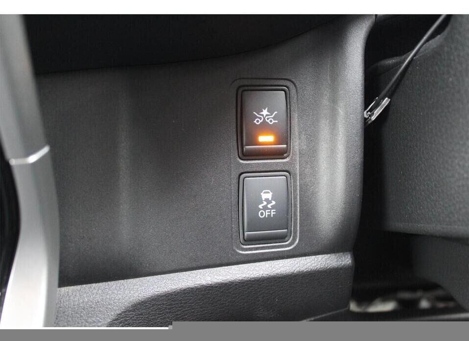 Nissan Serena, V (C27) 1.2hyb AT (136 л.с.)