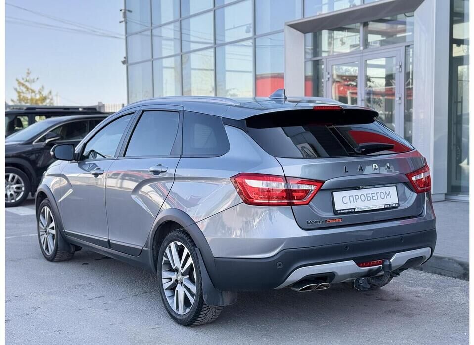 LADA (ВАЗ) Vesta, I Рестайлинг SW Cross 1.6 CVT (113 л.с.)