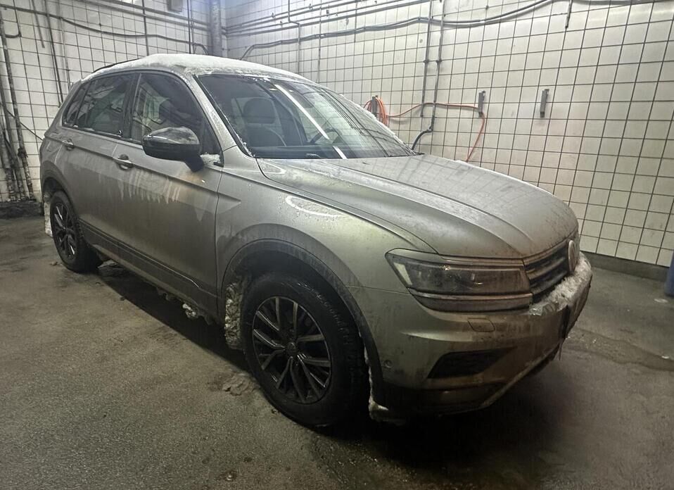 Volkswagen Tiguan, II 2.0d AMT (150 л.с.)