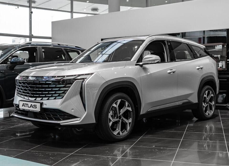 Geely Atlas, II 2.0 AT (200 л.с.) 4WD