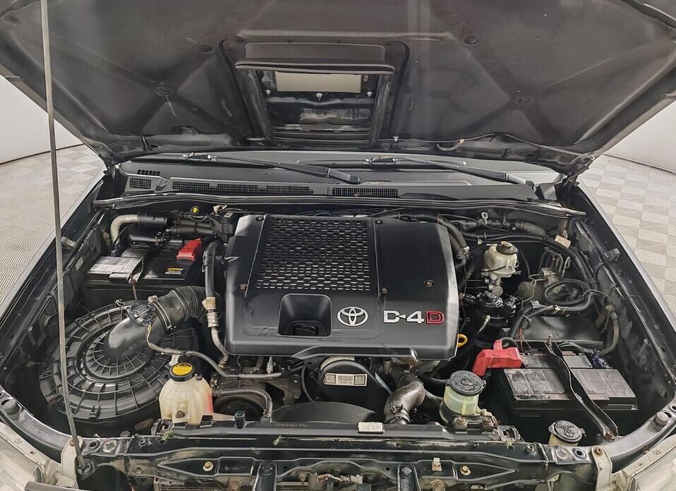 Toyota Hilux, VII 3.0d AT (170 л.с.) 4WD