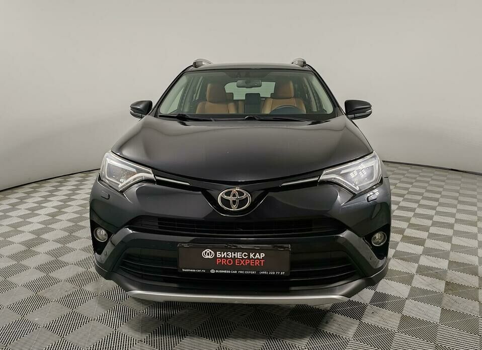 Toyota RAV4 2.5 AT (180 л.с.) 4WD
