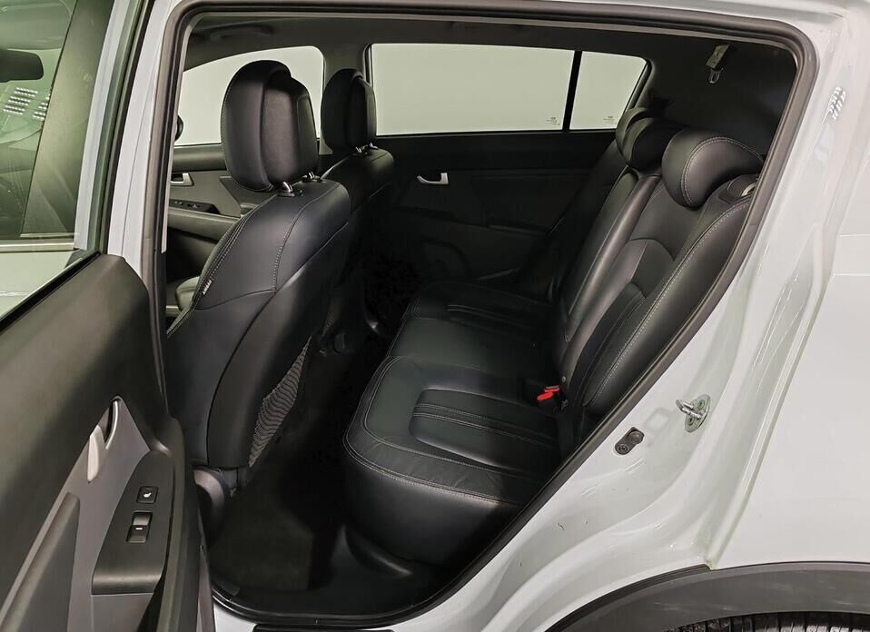 Kia Sportage, III Рестайлинг 2.0 AT (150 л.с.) 4WD