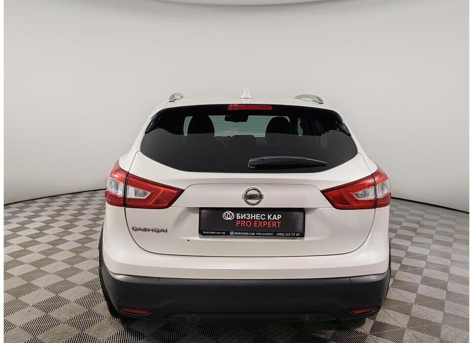Nissan Qashqai, II 2.0 CVT (144 л.с.) 4WD