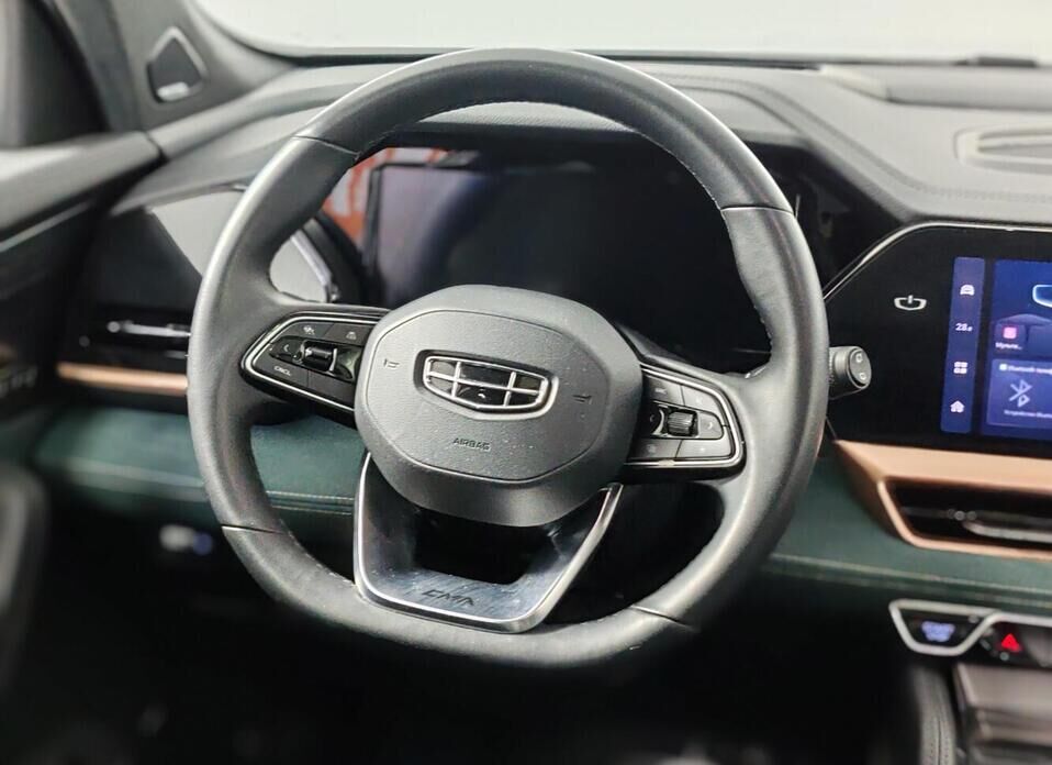 Geely Monjaro 2.0 AT (238 л.с.) 4WD