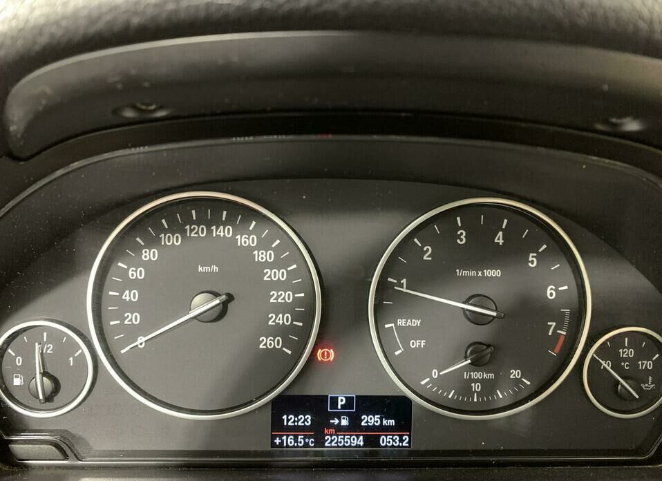 BMW 3 серии 320i 2.0 AT (184 л.с.)