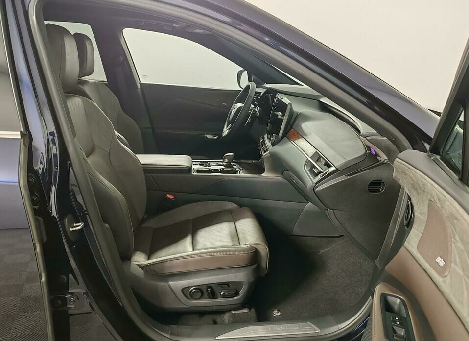 Lexus RX 350 2.4 AT (279 л.с.) 4WD