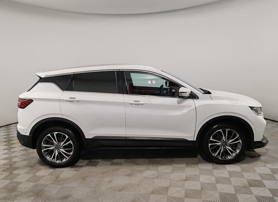 Geely Coolray, I 1.5 AMT (150 л.с.)