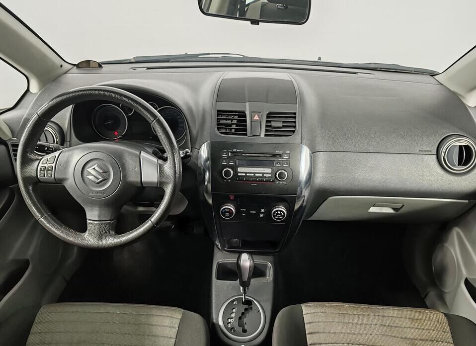 Suzuki SX4, I (Classic) Рестайлинг 1.6 AT (112 л.с.)