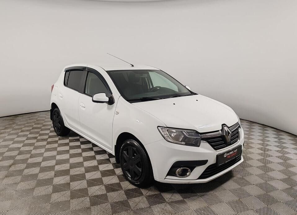 Renault Sandero, II Рестайлинг 1.6 MT (82 л.с.)