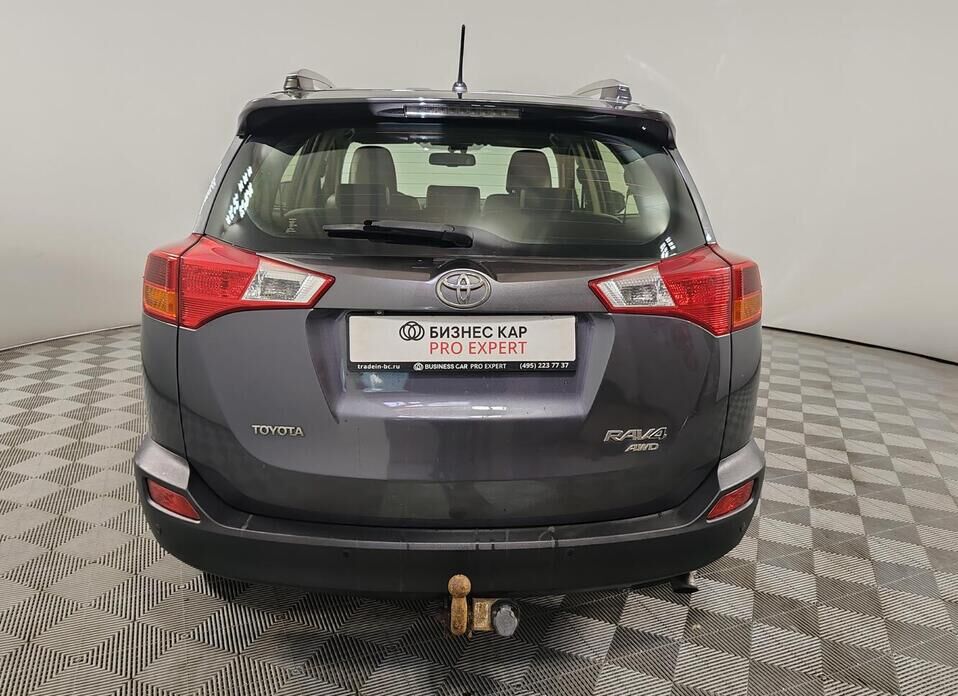Toyota RAV4, IV (XA40) 2.0 CVT (146 л.с.) 4WD