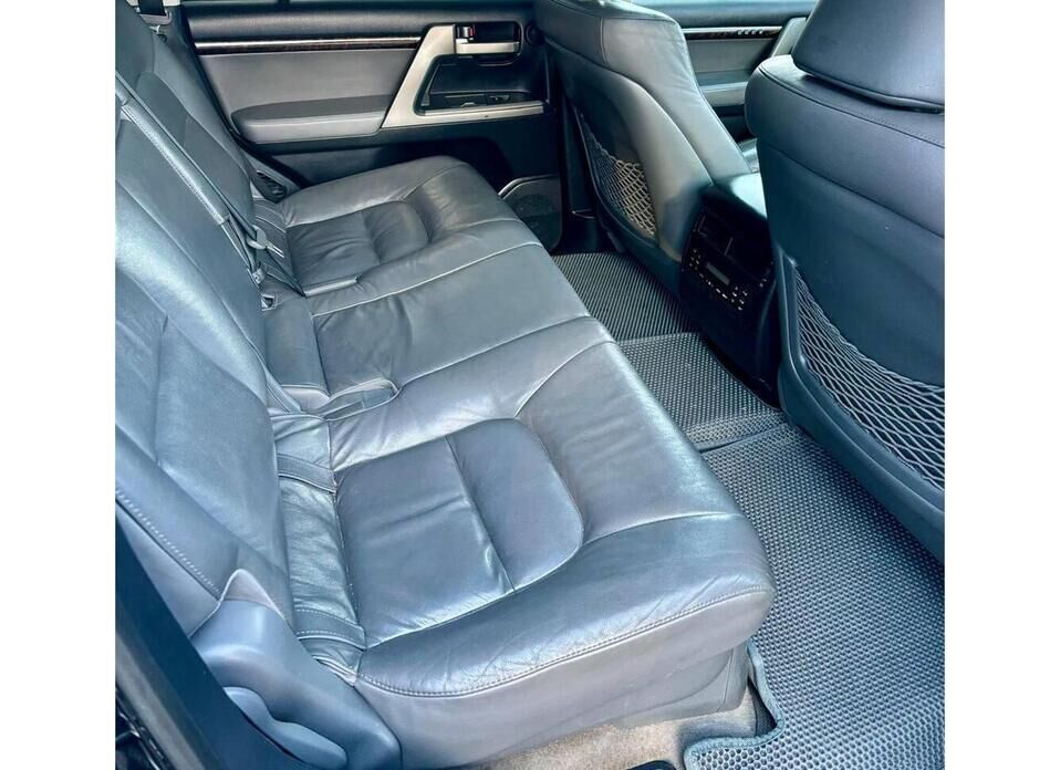 Toyota Land Cruiser, 200 Series 4.7 AT (288 л.с.) 4WD
