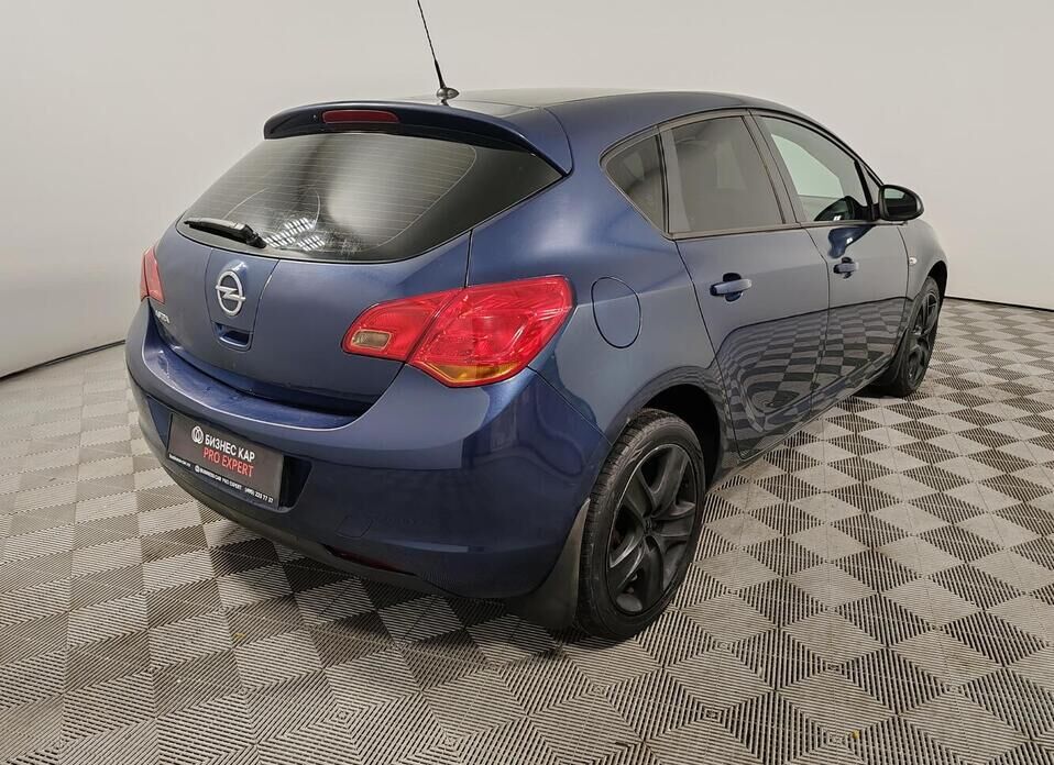 Opel Astra, J 1.6 MT (115 л.с.)