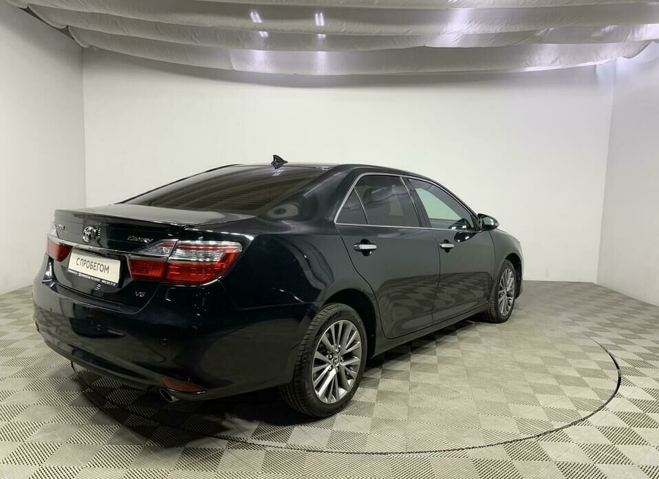 Toyota Camry 3.5 AT (249 л.с.)