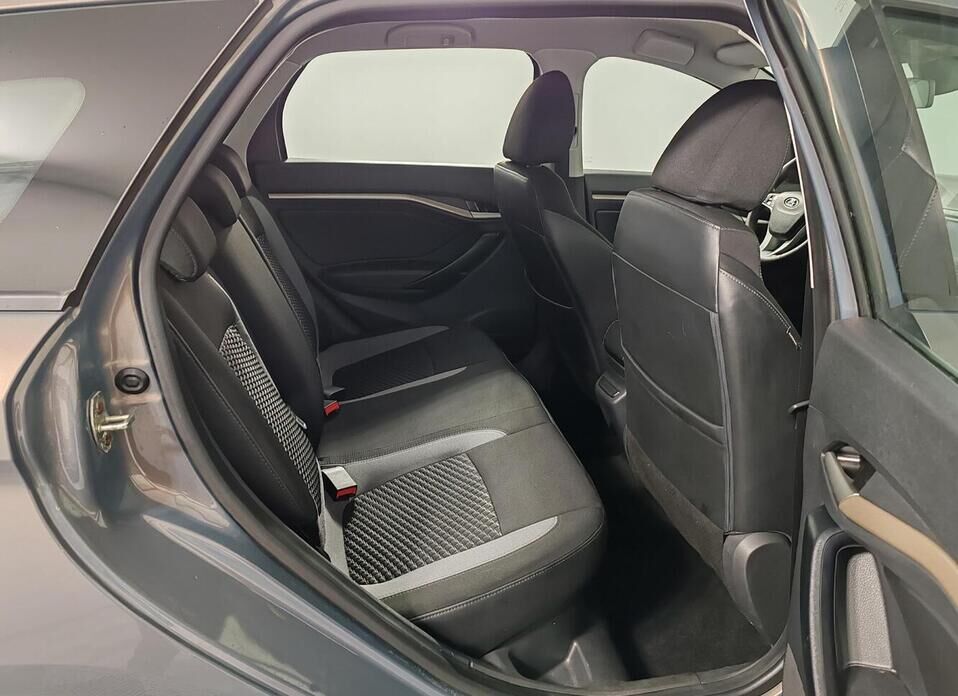 LADA (ВАЗ) Vesta, I SW 1.8 AMT (122 л.с.)