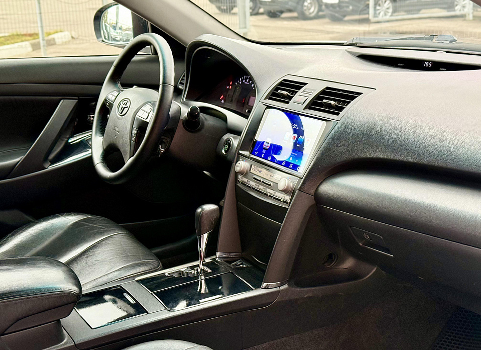 Toyota Camry, VI (XV40) Рестайлинг 3.5 AT (277 л.с.)