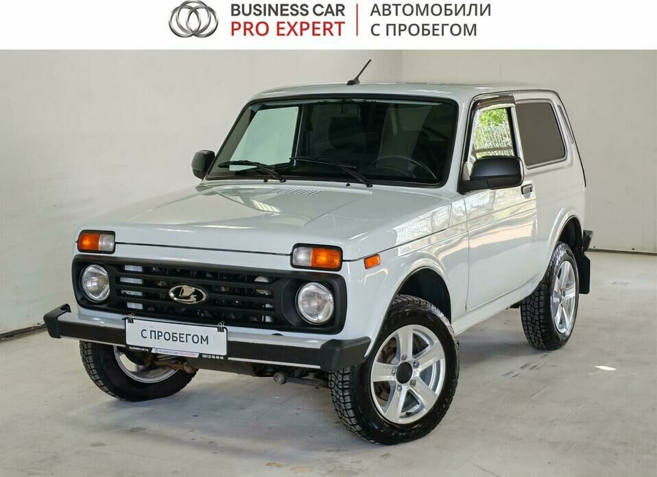 LADA (ВАЗ) Niva Legend 1.7 MT (83 л.с.) 4WD