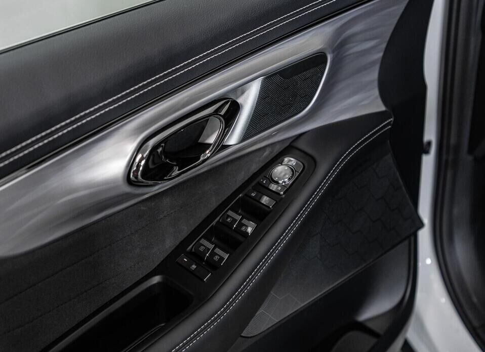 GAC GS8, II Dragon 2.0 AT (231 л.с.) 4WD