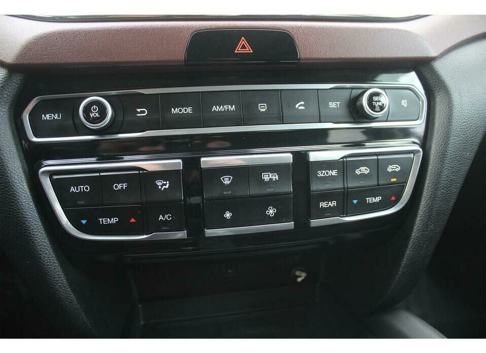 GAC GS8 Hybrid 2.0hyb CVT (190 л.с.) 4WD