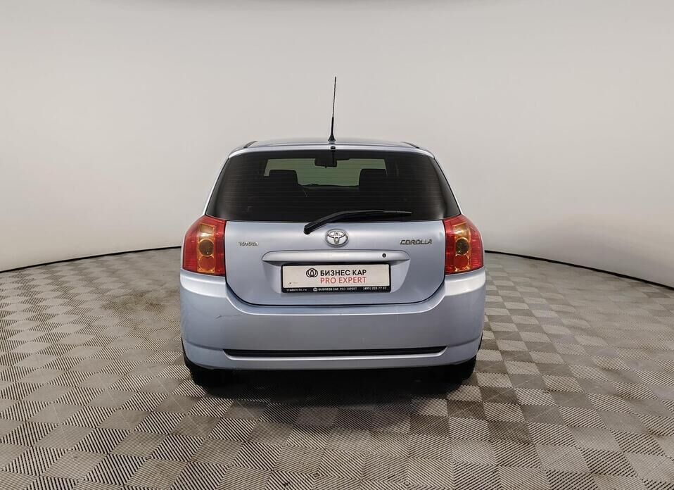 Toyota Corolla, IX (E120, E130) Рестайлинг 1.6 AT (110 л.с.)