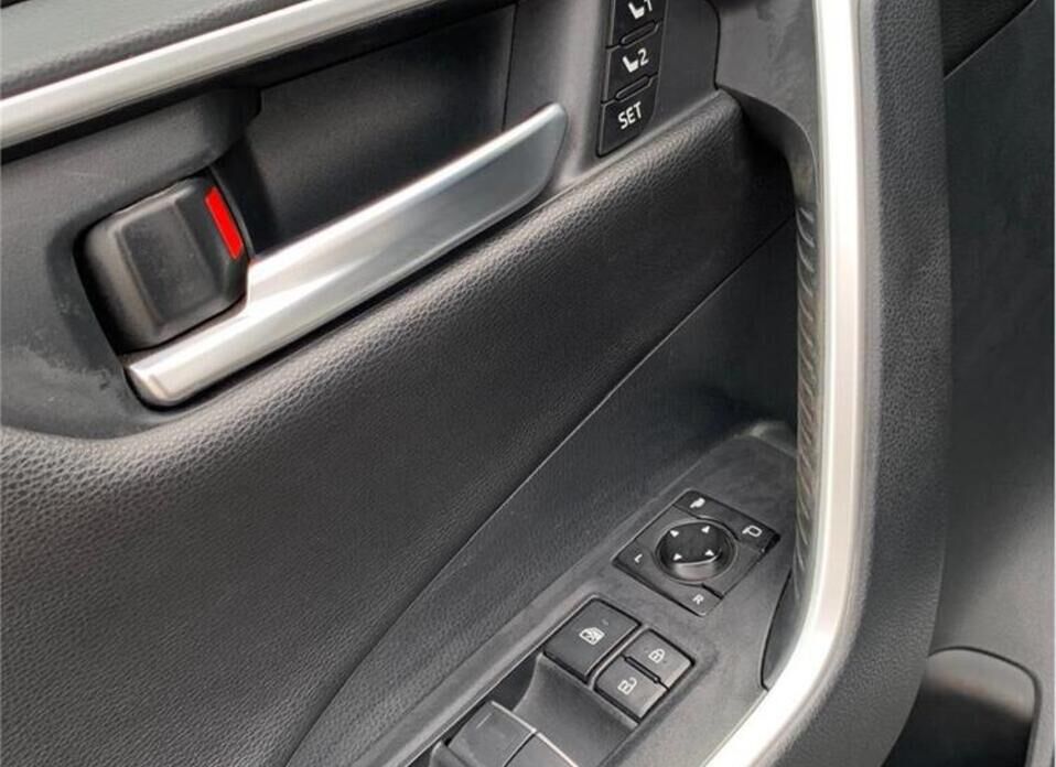 Toyota RAV4 2.0 CVT (149 л.с.) 4WD