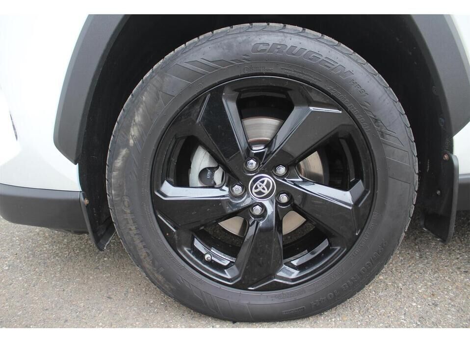 Toyota RAV4 2.5 AT (199 л.с.) 4WD