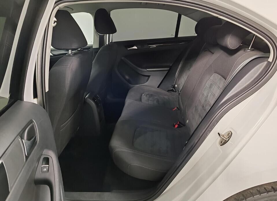 Volkswagen Jetta 1.4 AMT (125 л.с.)
