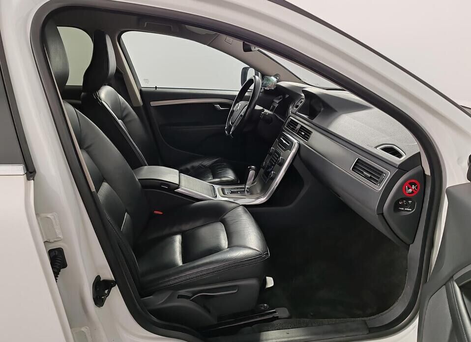 Volvo XC70 2.4d AT (175 л.с.) 4WD
