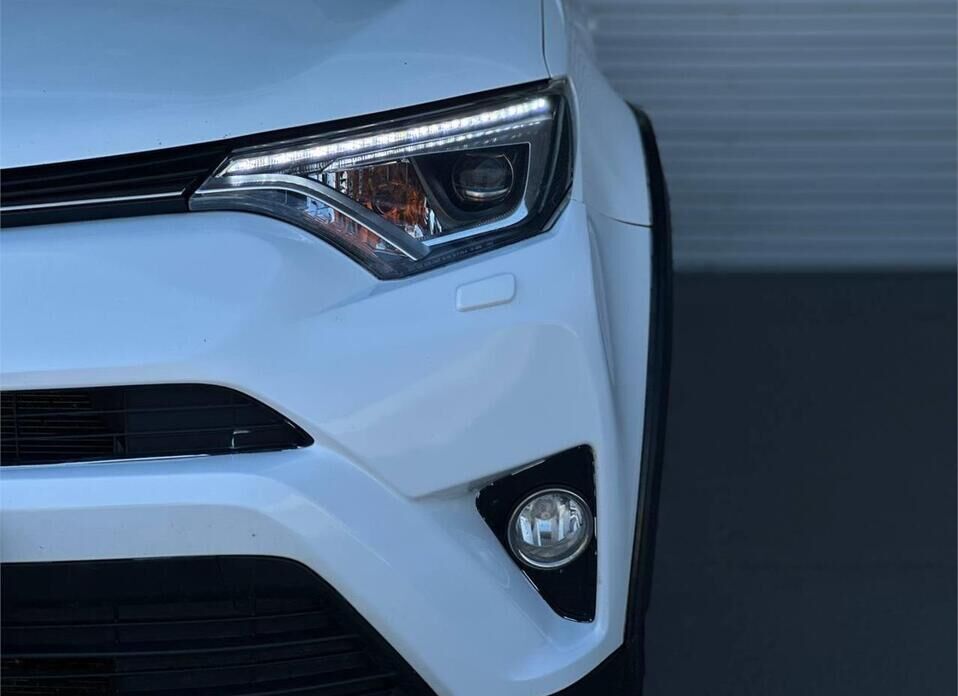 Toyota RAV4 2.0 CVT (146 л.с.) 4WD