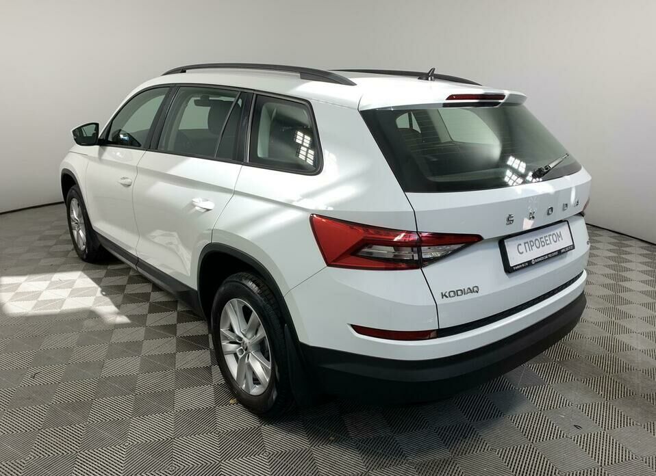 Skoda Kodiaq 2.0 AMT (180 л.с.) 4WD