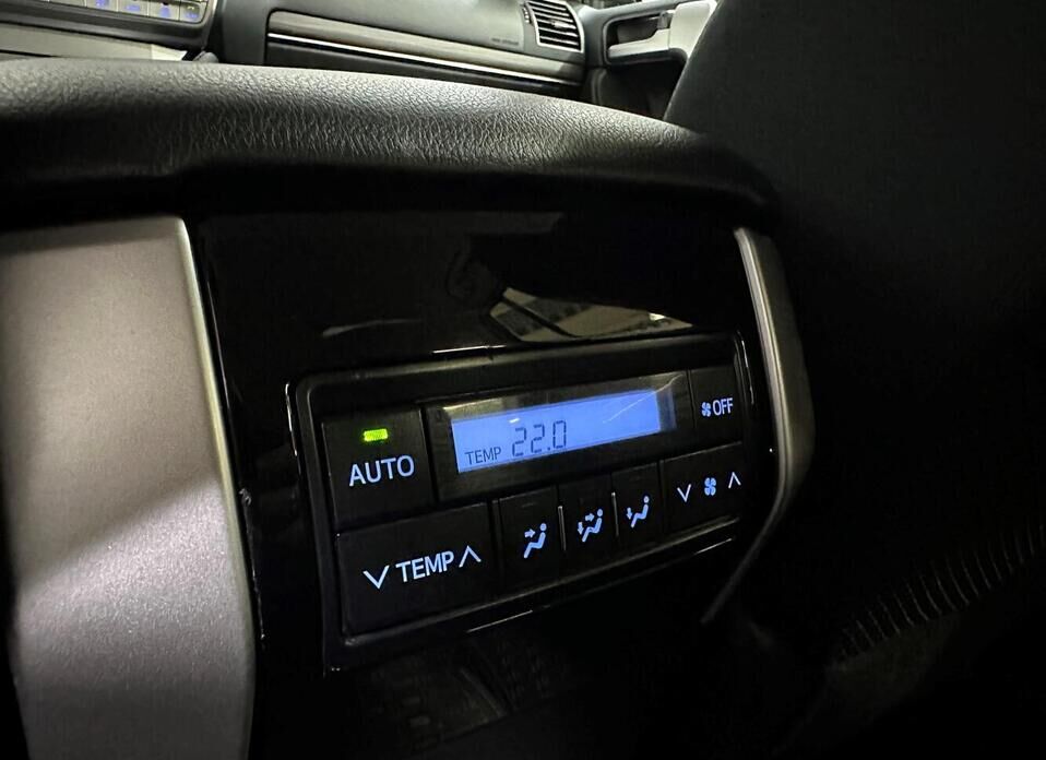 Toyota Land Cruiser Prado 4.0 AT (249 л.с.) 4WD