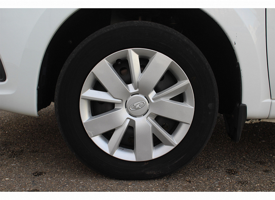 LADA (ВАЗ) Granta, I Рестайлинг 1.6 MT (90 л.с.)