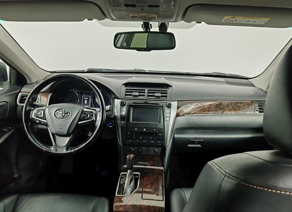 Toyota Camry, VII (XV50) Рестайлинг 2.5 AT (181 л.с.)