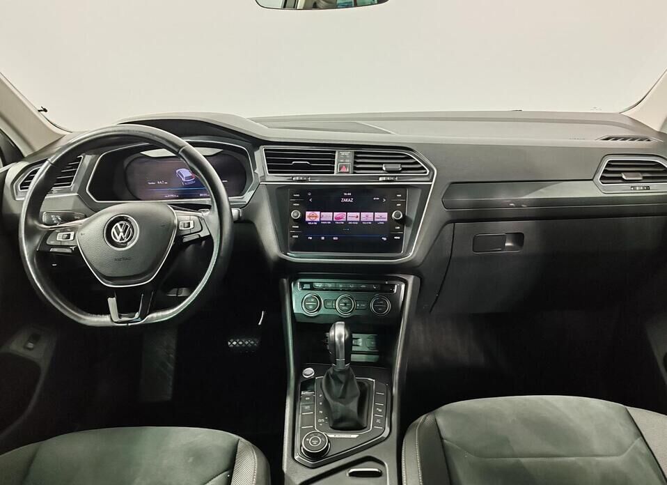Volkswagen Tiguan, II 2.0 AMT (180 л.с.) 4WD