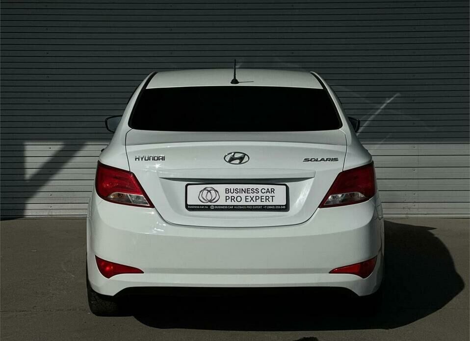 Hyundai Solaris 1.6 AT (123 л.с.)