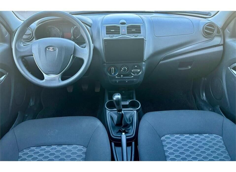 LADA (ВАЗ) Granta, I Рестайлинг 1.6 MT (90 л.с.)