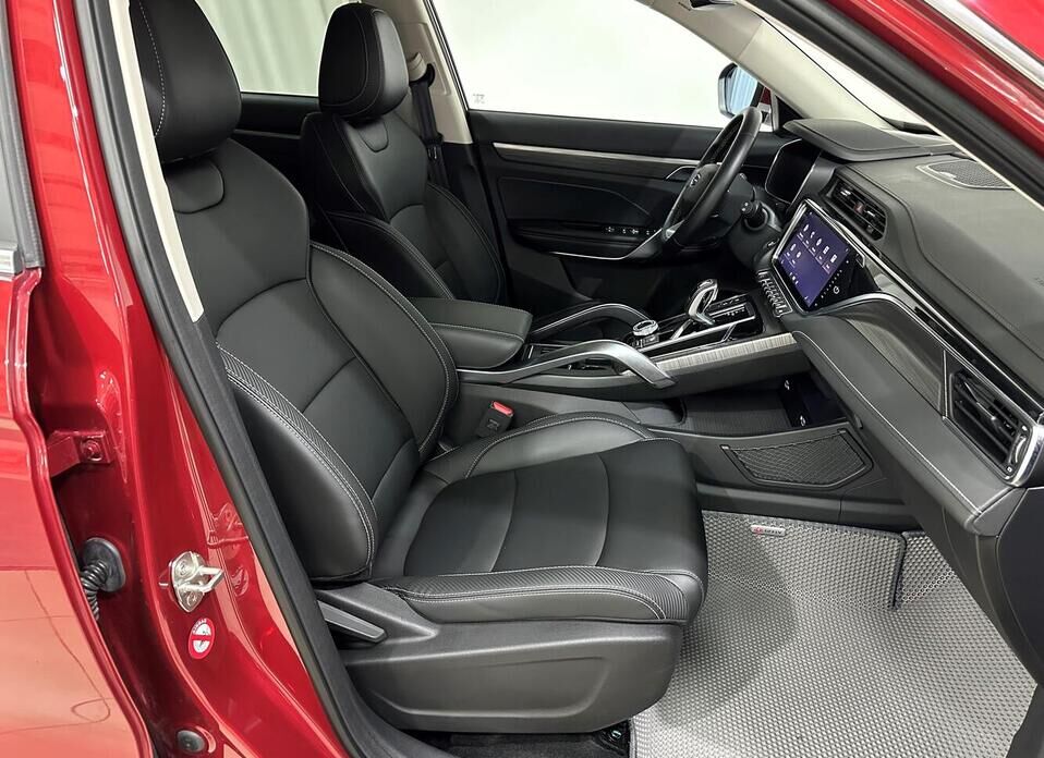 Geely Atlas Pro 1.5 AT (150 л.с.)