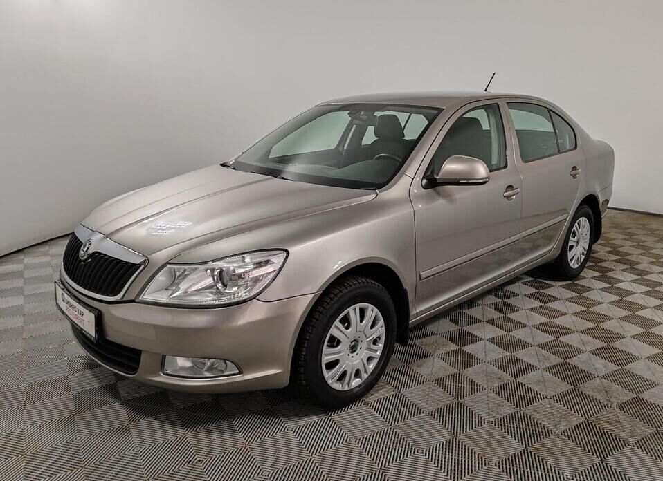 Skoda Octavia, II (A5) Рестайлинг 1.4 AMT (122 л.с.)