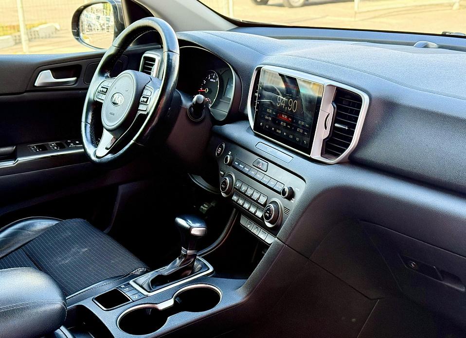 Kia Sportage, IV 2.0 AT (150 л.с.)