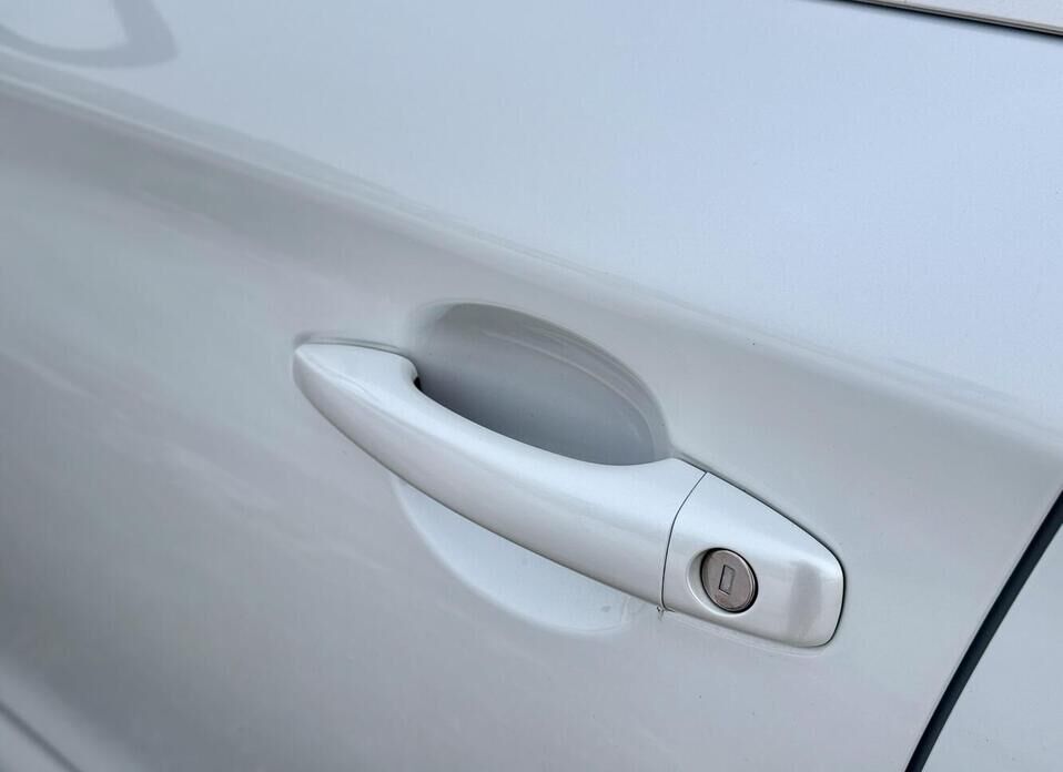 Citroen C4, II 1.6 MT (115 л.с.)