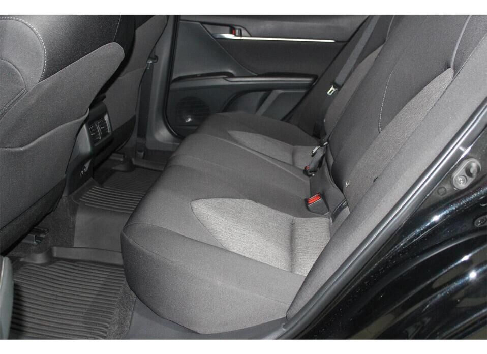 Toyota Camry, VIII (XV70) Рестайлинг 2.0 CVT (150 л.с.)