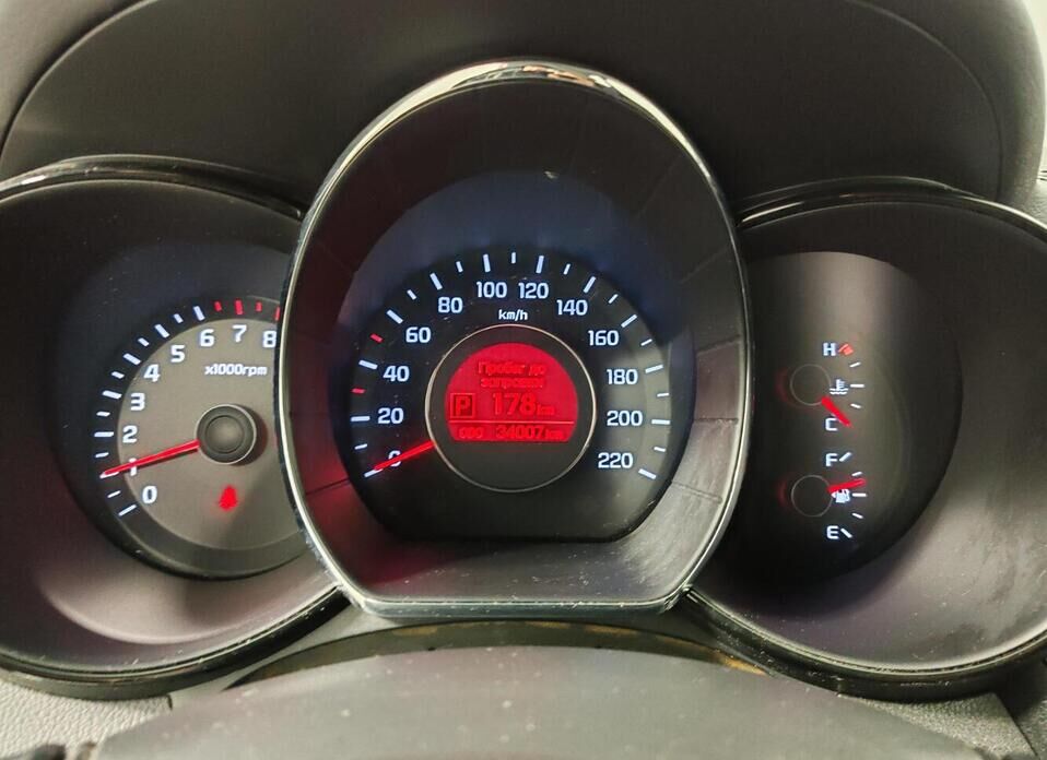 Kia Rio, III 6-speed 1.6 AT (123 л.с.)