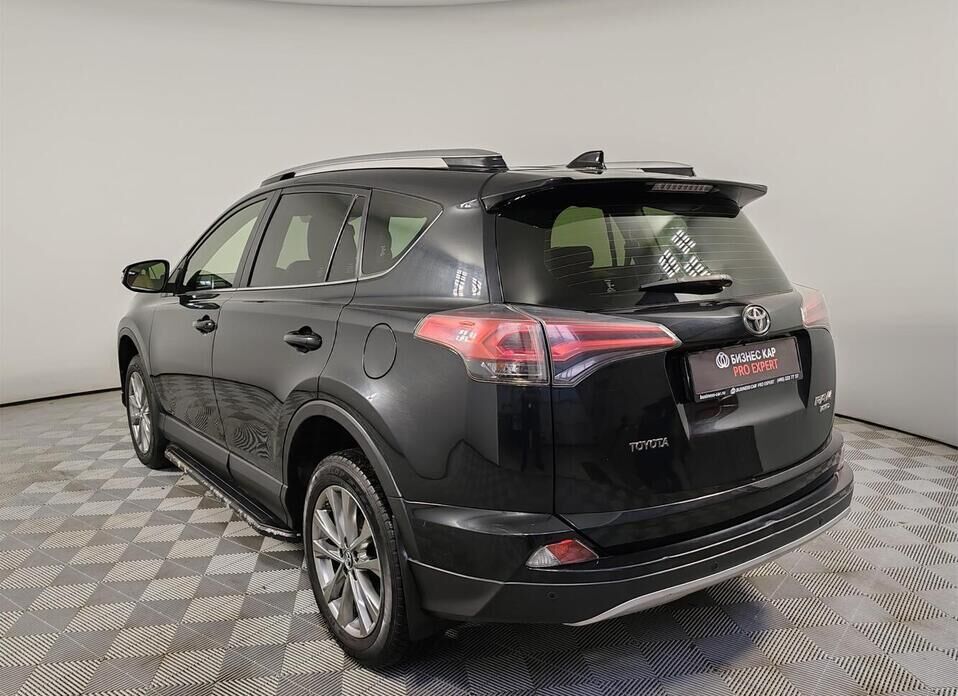 Toyota RAV4 2.5 AT (180 л.с.) 4WD