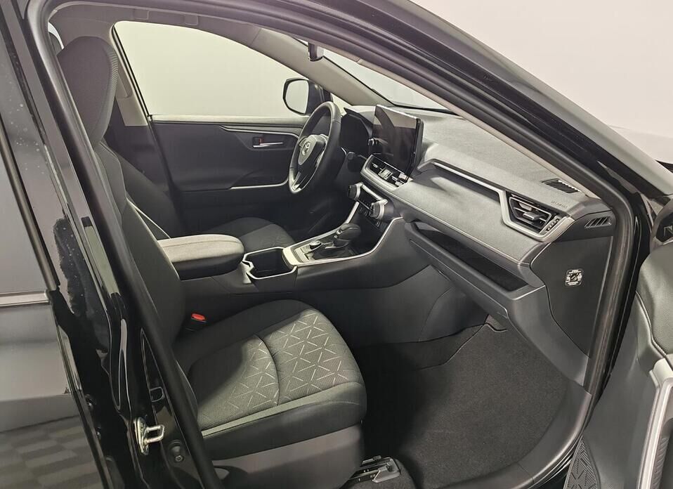 Toyota RAV4, V (XA50) 2.0 CVT (173 л.с.) 4WD